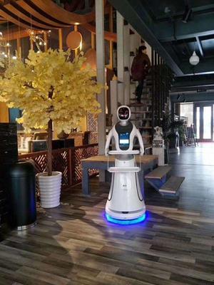 穿山甲艾米无轨送餐机器人_配送机器人_酒店机器人