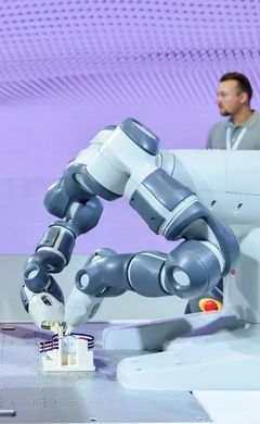 ABB 携领先的数字化和自动化解决方案亮相工博会