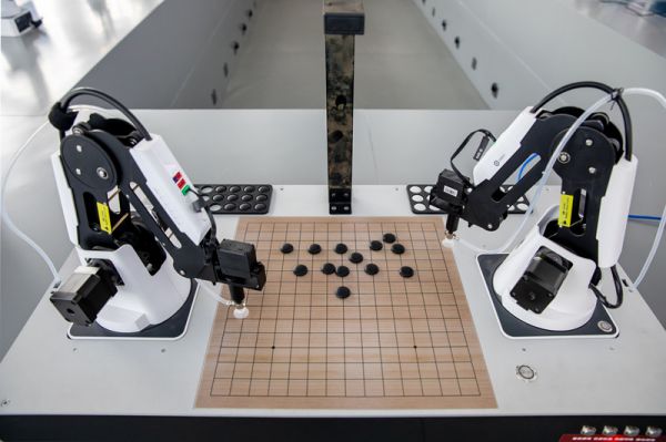 科学家试图让机器人有社交技能|人工智能_新浪科技_新浪网